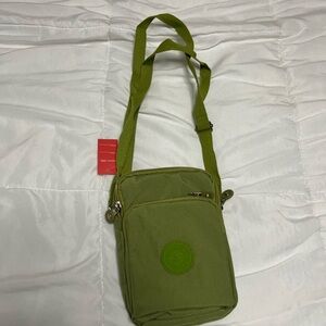 BUY 2 get 1 FREE : BNWT Green Crossbody Bag